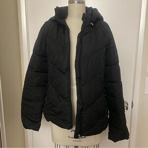 Faded Glory Vintage Black puffer jacket with hood Size M